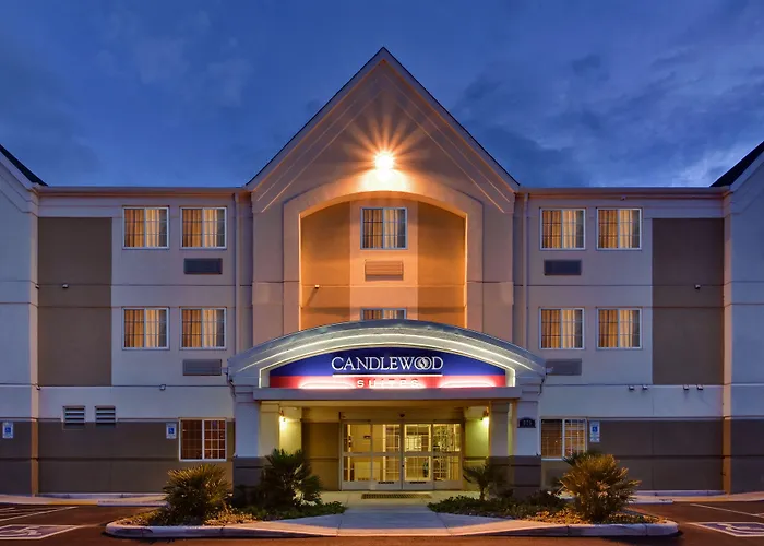 Candlewood By Ihg Hotel 3*