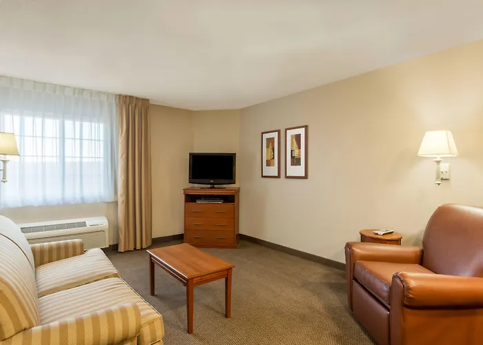 Candlewood By Ihg Hotel