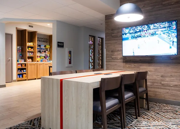 Candlewood By Ihg Nogales