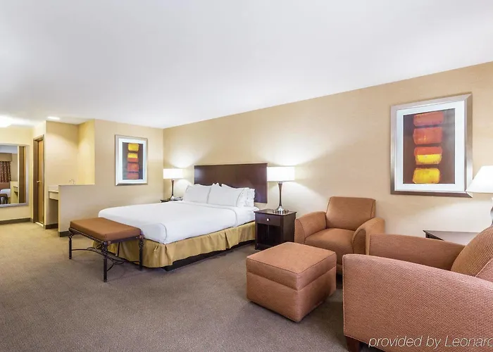 Candlewood By Ihg