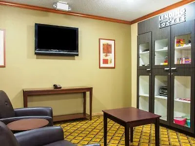Candlewood By Ihg Hotel 3*